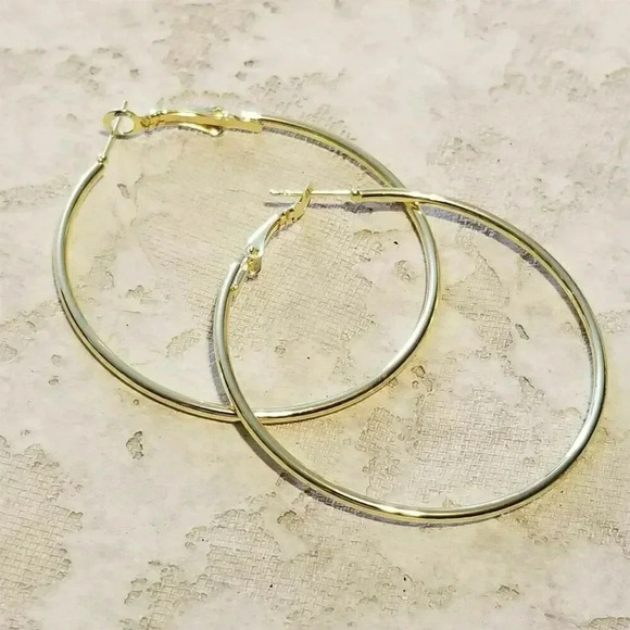 Sleek Gold Tone Large Hoop Earrings 50mm 2" Leverback Dangle Minimalist Classic - Picture 4 of 6